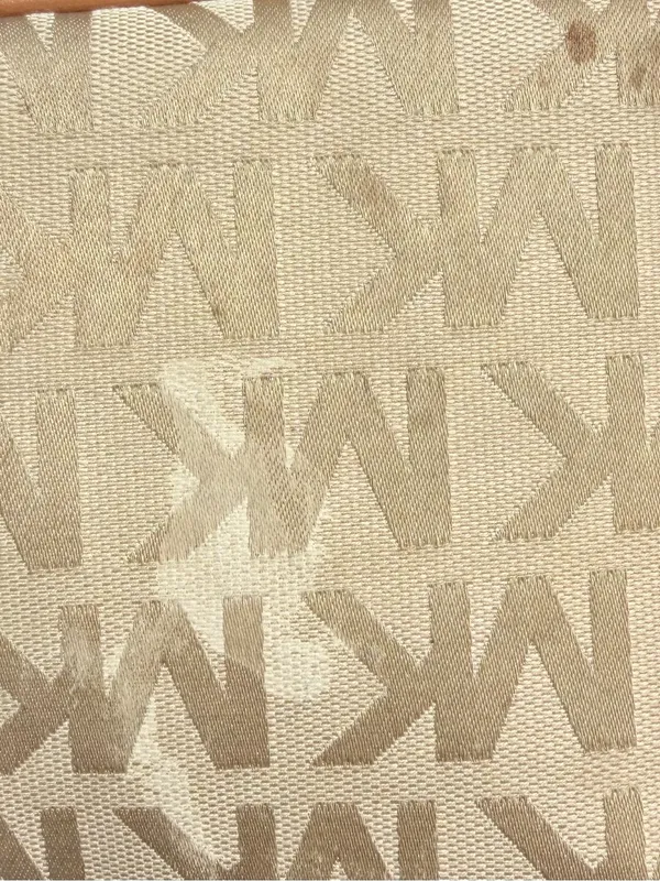 Michael Kors jet set gathered Beige Tan MK Logo Drawstring tote Shoulder Bag - Image 6