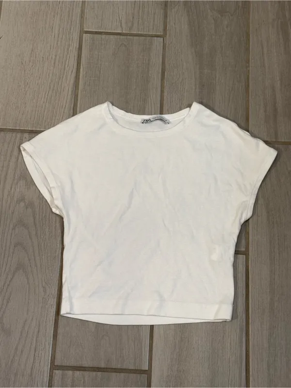 Zara Cream Cropped Crewneck Tee - Image 3