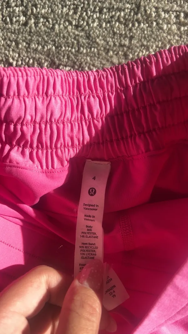 Women’s Lululemon hotty hot skirt  - Image 2