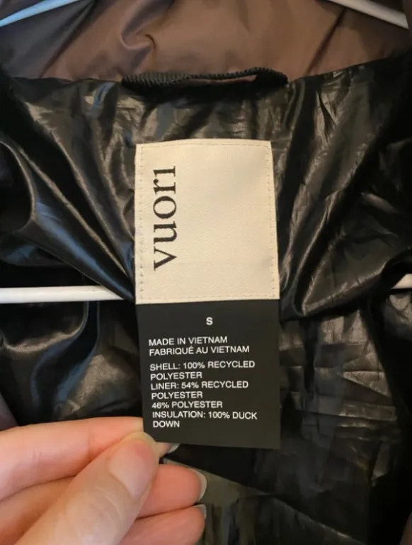 Vuori Hillside puffer jacket size S women’s - Image 6