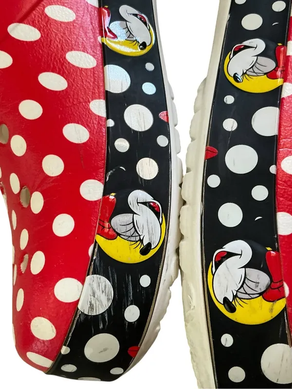 Crocs x-Disney crocband Minnie Mouse polka dot clogs women’s size 7 red white - Image 8