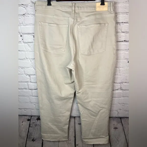 EVERLANE The Way High Jean Straight Leg High‎ Rise Raw Hem Cream Jeans Size 33 - Image 2