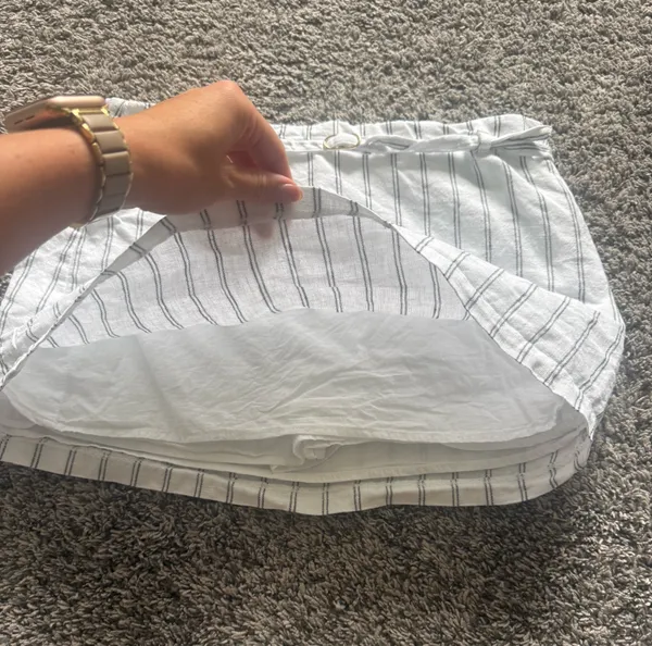 Abercrombie & Fitch White Mini Skort with Thin Gray Pinstripes - Image 3