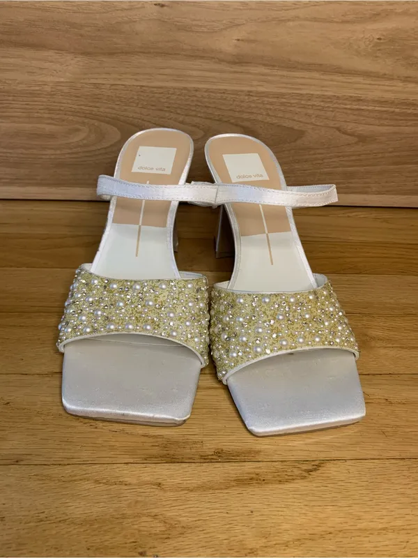 Dolce Vita Ivory Strappy Mules with Gold Pearl Beaded Toe - Size 7.5 - Image 3