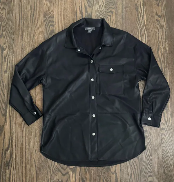 pleather faux leather oversized jacket shacket shirt Size Small - Image 2