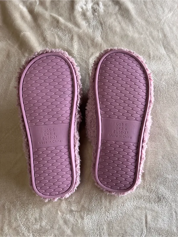 GOEWY Lavender Fuzzy Criss Cross Memory Foam Slippers House Shoes Sz 5-6 NWOT - Image 4