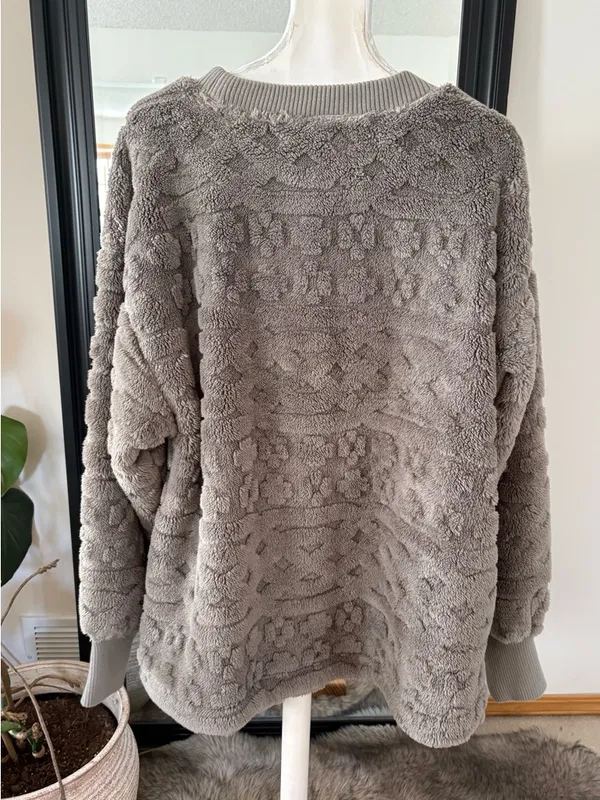 FREE PEOPLE Gray Oversized Long Sleeve Soft Sweatshirt - Image 4