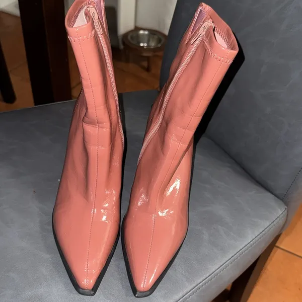 Jeffrey Campbell LA Siren Bootie Dark Rose Patent Ankle Boots Size 7 - Image 4