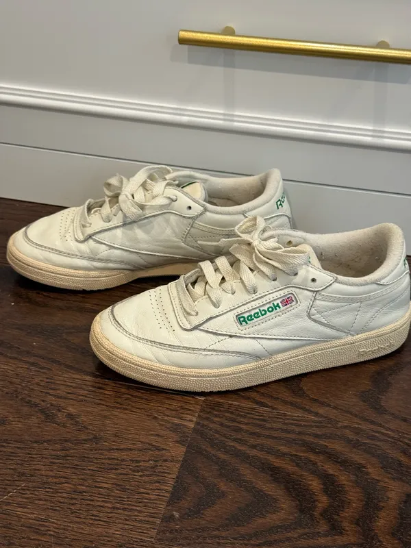 Reebok Classic Club C Vintage Chalk With Green Sneakers Size 6 - Image 2