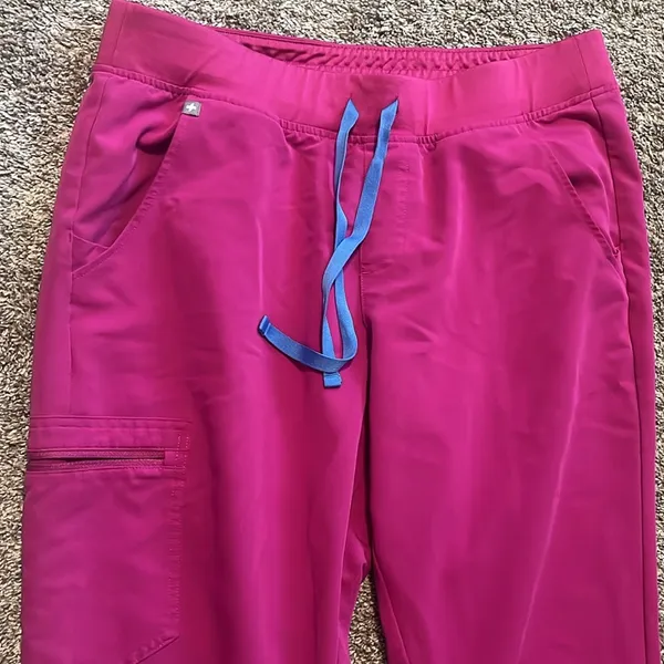 FIGS Zamora Jogger Raspberry Sorbet Women’s Scrub Pants Large - Image 3