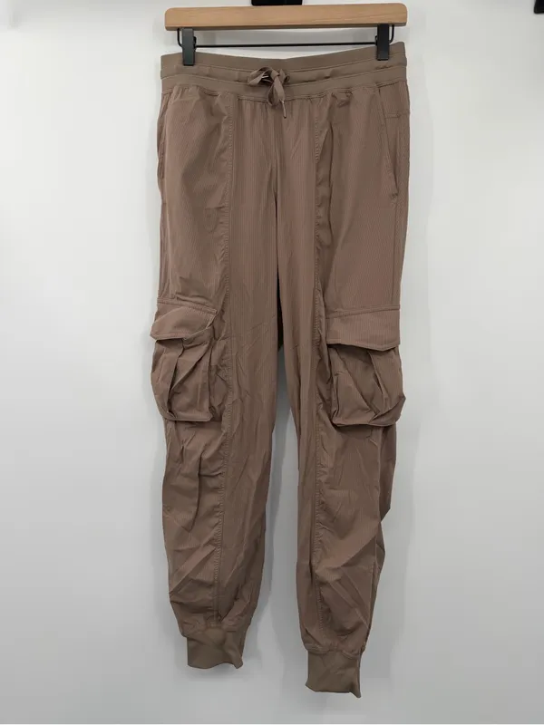 Lululemon Dance Studio Relaxed Fit Cargo Jogger S Taupetastic - Image 3