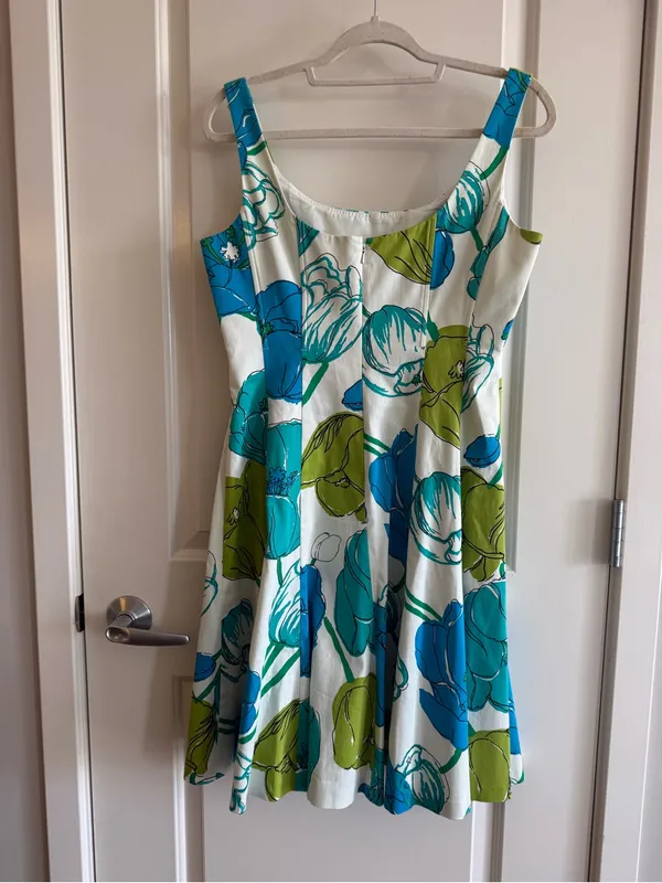 Nine West White Mini Dress with Blue & Green Floral Pattern - Image 4