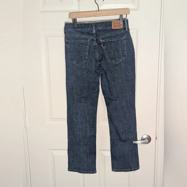 Levi’s 505 Straight Jeans Women’s Size 6S W28 L30 Medium Wash Blue - Image 3