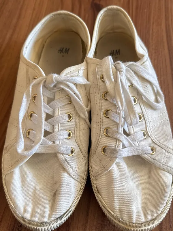 H&M White Canvas Lace-Up Women's Sneakers (6) - Image 2
