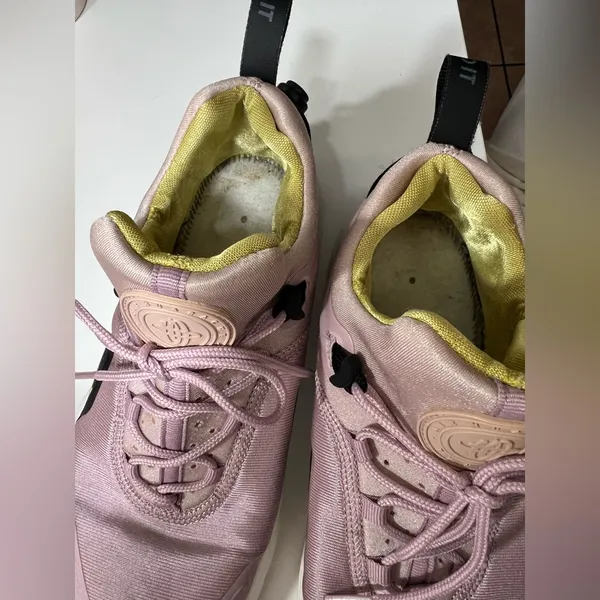 Nike Air Huarache City Move Plum Chalk Running Shoes AO3172-500 Women's Size 7 - Image 7