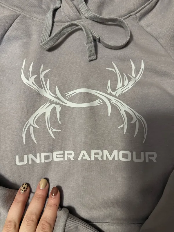 Under Armour women’s sweatshirt - Image 5