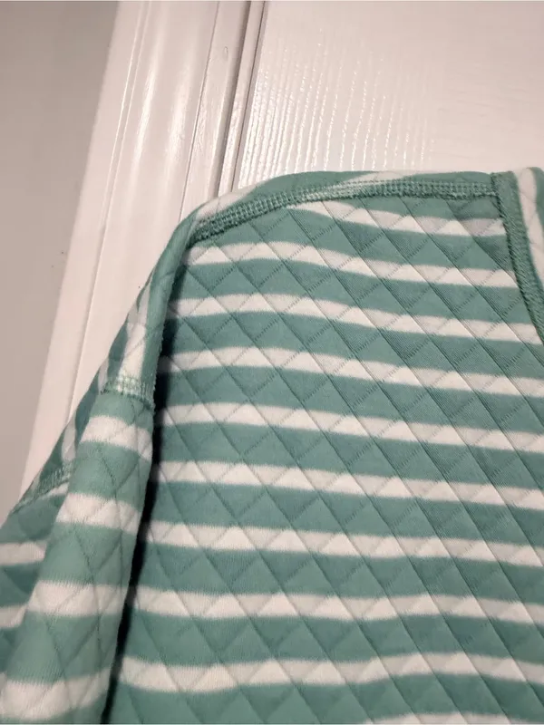 NWOT J. Crew Size M Mint Green Cream Reversible Quilted Striped Crew Sweatshirt - Image 3