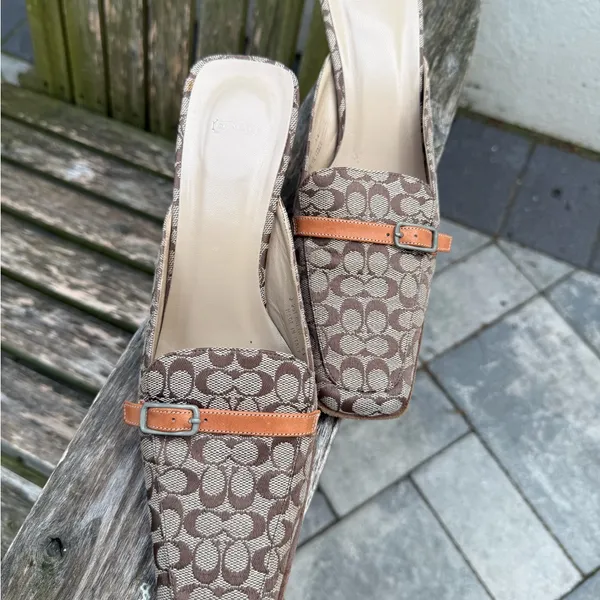 Coach Signature Logo Canvas Gwynne Mules‎ Brown Size 8.5 SEE PHOTOS B - Image 2