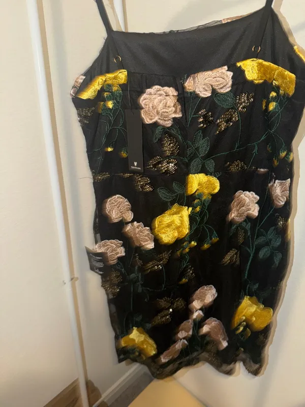 NWT Lulus Rue Black Floral Embroidered Sequin Bodycon Mini Dress - Image 6