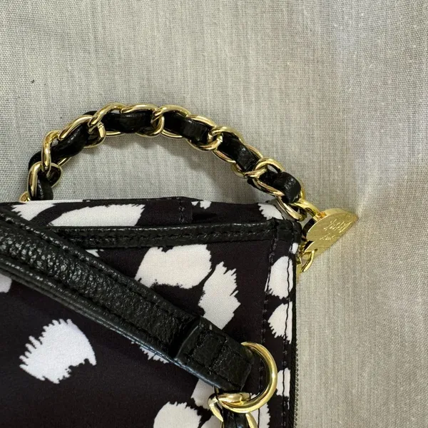 Betsey Johnson Black and White Shoulder Bag - Image 5