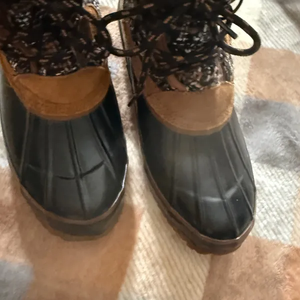 Khombu Women's Faux Fur Lined Leather Lace Up Duck Boots Tan Brown Black Size‎ 8 - Image 3