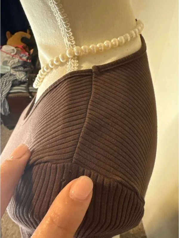 SHEIN Brown Ribbed Knit Crop Top - Image 4