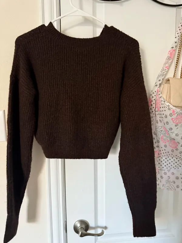 Garage spongy V neck sweater - Image 2