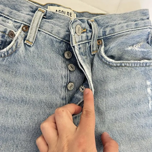 Agolde Long Parker Distressed Denim‎ Shorts Light Wash Button-Fly Womens 24 - Image 4