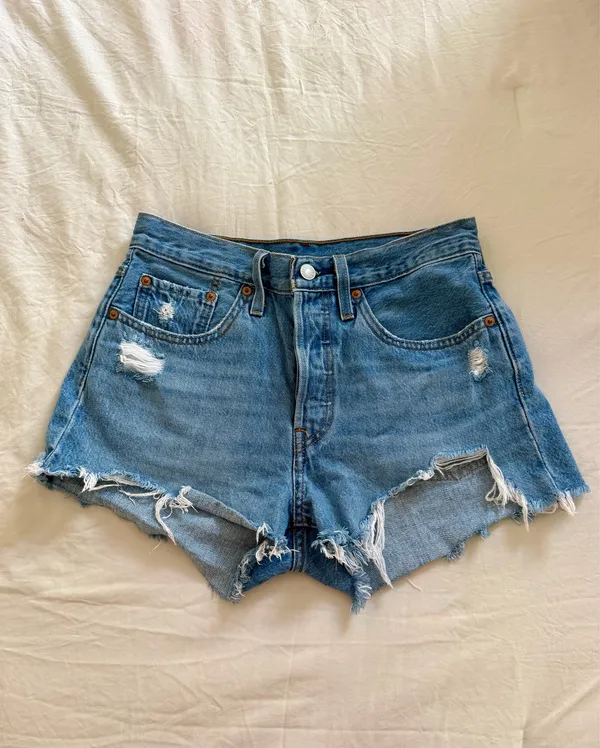 Levi’s 501 Denim Shorts - Image 3