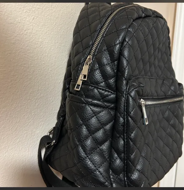 Claire’s Quilted Faux Leather Bag pack Chic and Trendy - Image 4
