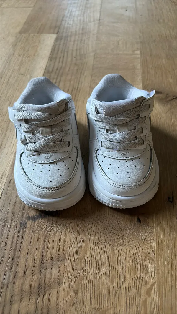 Toddler Air Force 1 size 4 - Image 2