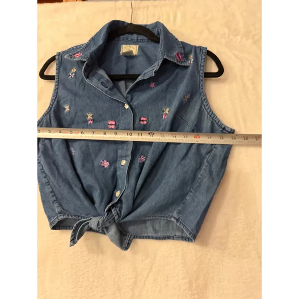 Wrangler Women Vintage Sleeveless Denim Butterfly Embroidered Tie Front Top‎ L - Image 5
