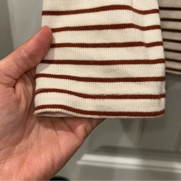 Women's Striped Long Sleeve Top - Image 4