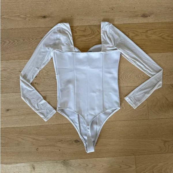 Abercrombie & Fitch - Long Mesh Sleeve Corset Style Bodysuit in Beige - Image 4