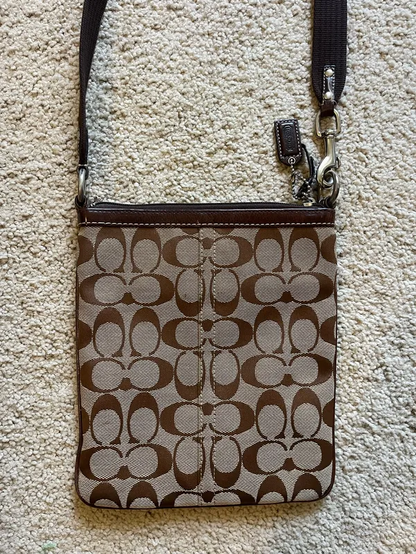 Coach Crossbody Bag - Image 3