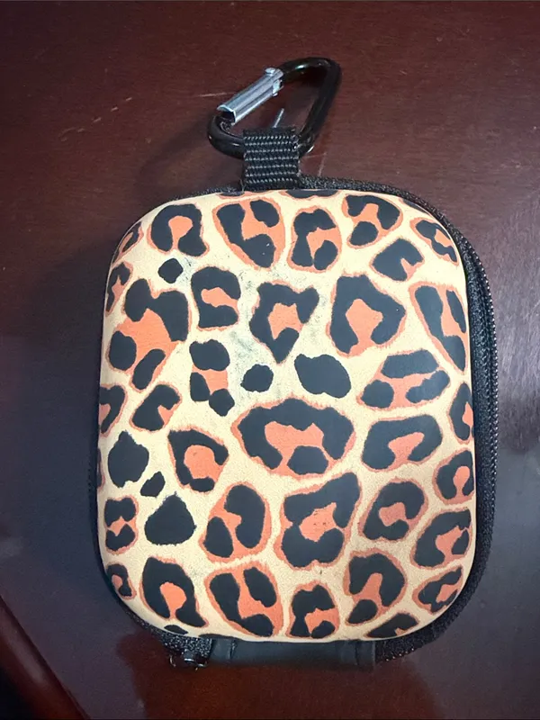 Leopard Print AirPods Earbud Hard Shell Carrying Case w/ Carabiner - Image 5