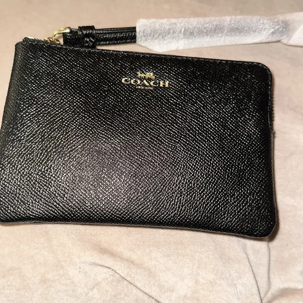 Coach New‎ Corner Zip Wristlet - Image 7