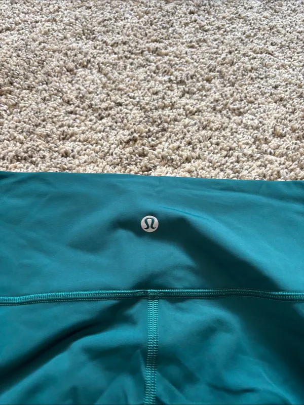Lululemon Wunder Under High-Rise Tight 28" *Nulux size 10 - Image 4