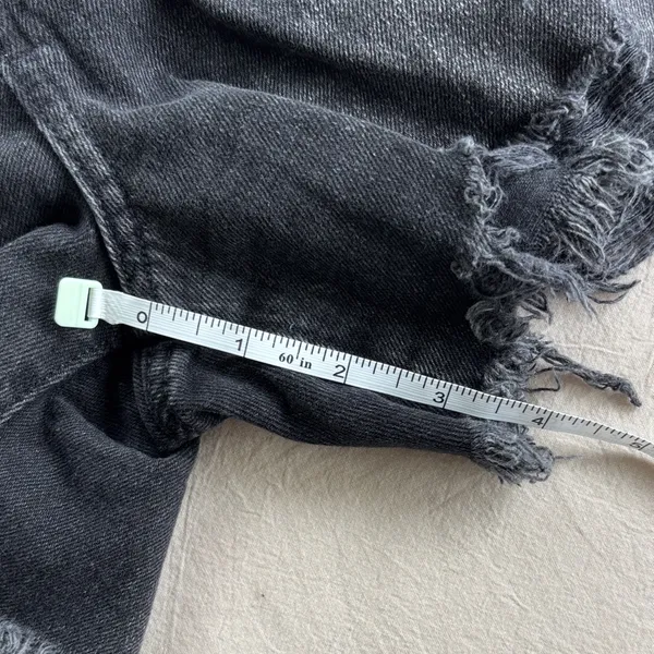 American Eagle 90s Boyfriend Short - Image 8
