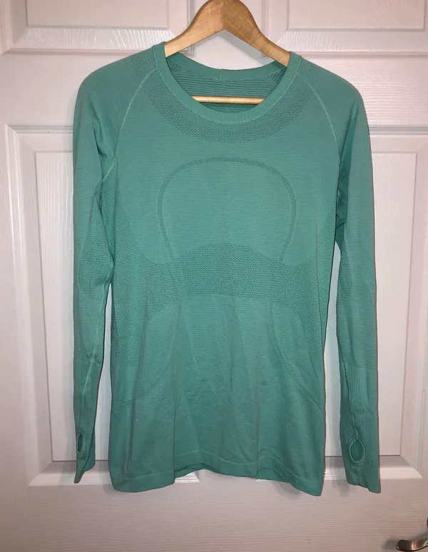 Lululemon long sleeve swiftly tech size 8 - Image 2
