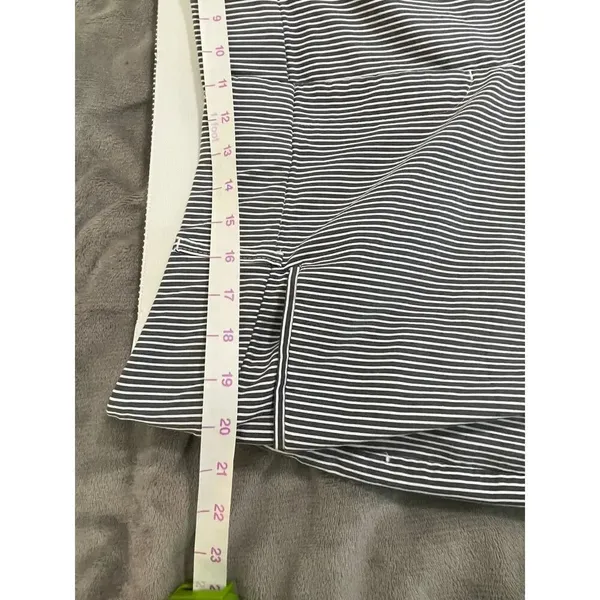 Lane Bryant The Allie SZ 18 Pants Pinstripe‎ Capris Crop Ankle Blue/Gray & White - Image 8