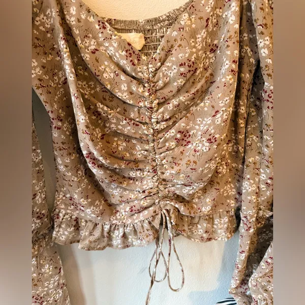 Altar’d State Floral Tan Top Size Small - Image 6