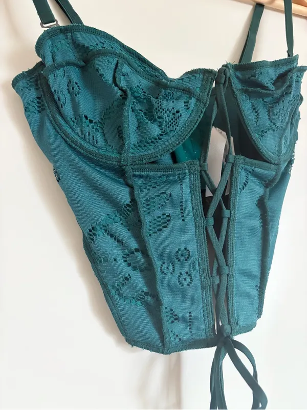 Urban Outfitters Lace Fairycore Romantic Corset Style Bustier Green Cami Top Medium Whimsical - Image 3