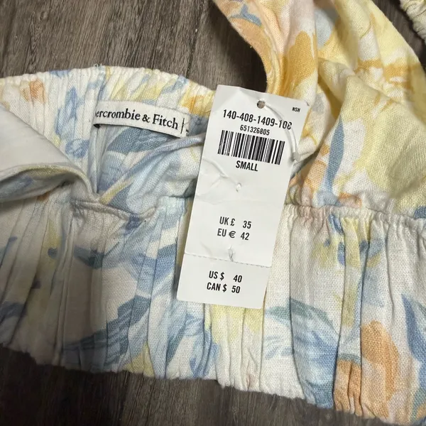 Abercrombie & Fitch White Floral V-Neck Crop Cami with Yellow & Blue Blooms - Image 4