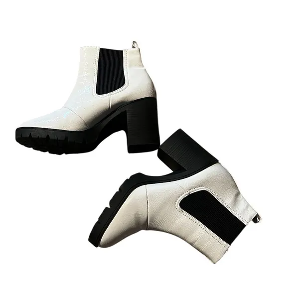 Topshop Women's White Chelsea Boots Size 7.5 Block Heel Fashion - Image 5