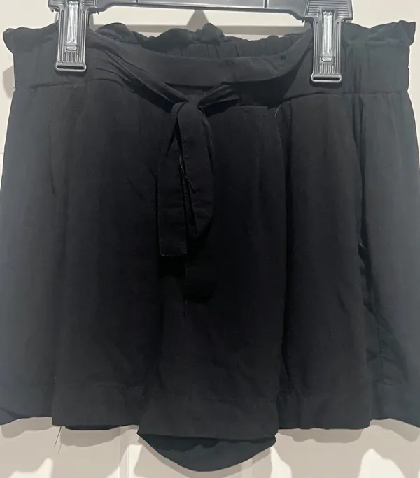 Ambiance Apparel PAPERBAG WAIST SHORTS BLACK SIZE M - Image 4