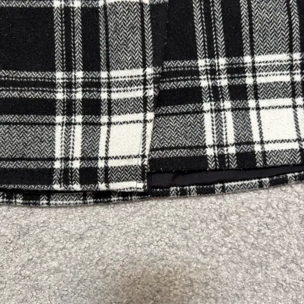 Hollister Black and White Asymmetrical Plaid Mini Skirt - Image 5