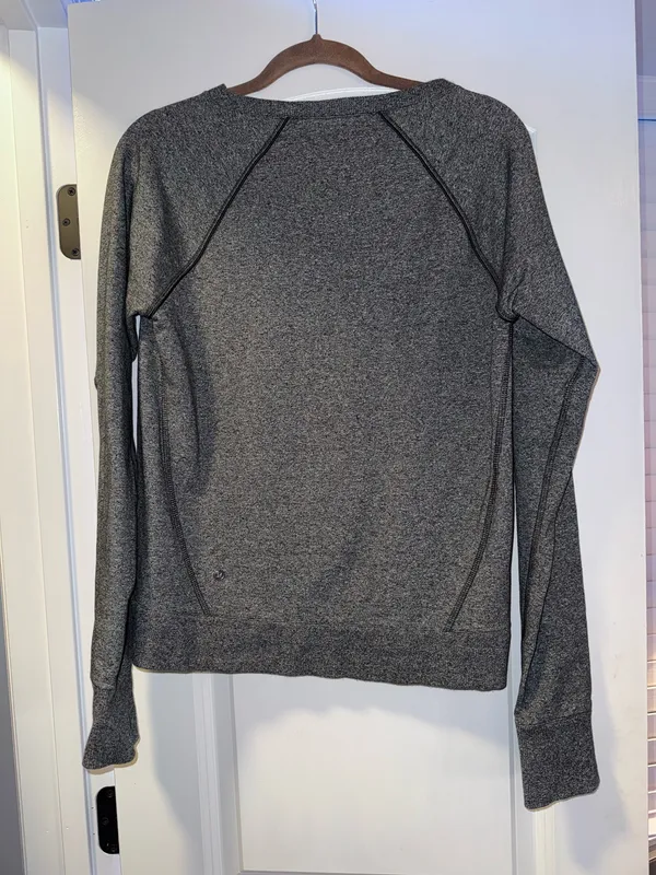 Lululemon Crew Love Pullover - Image 3