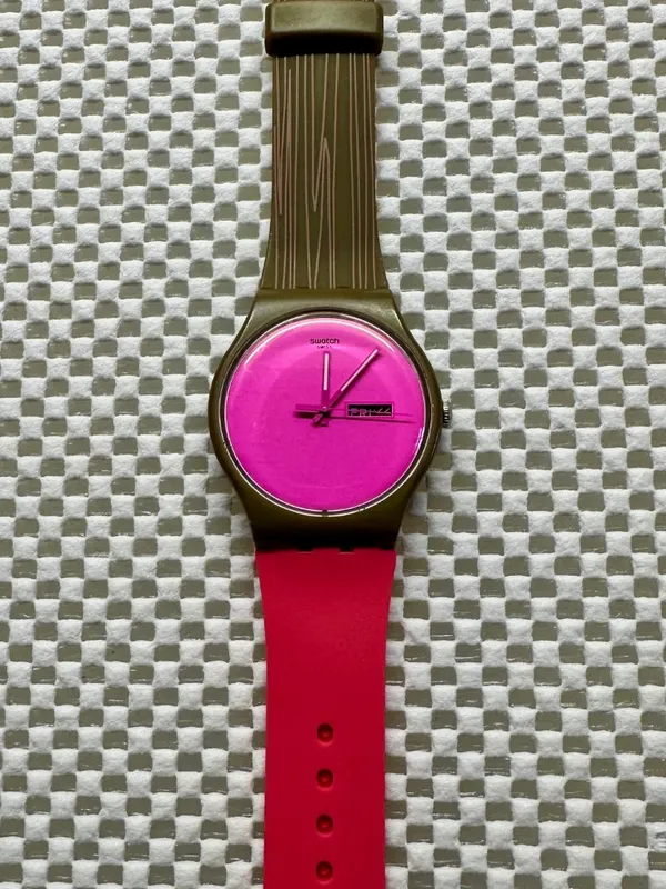 Swatch Watch Wonder Drift Pink SUOZ706 Classic 2012 - Image 2