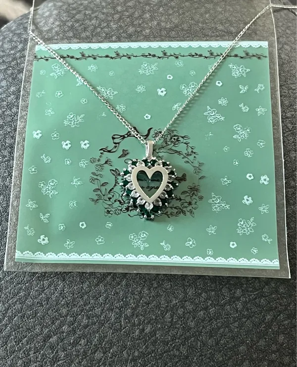 Free People 925 real emerald moissanite necklace - Image 5